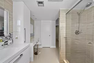 4030 W Palm Aire Dr, Pompano Beach, FL 33069 - Photo 23