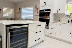 8815 SW 221st Terrace, Cutler Bay, FL 33190 - Photo 19