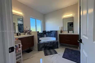 8815 SW 221st Terrace, Cutler Bay, FL 33190 - Photo 27