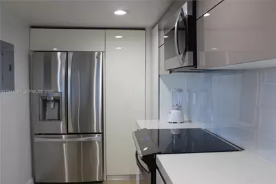 650 West Ave #810, Miami Beach, FL 33139 - Photo 11