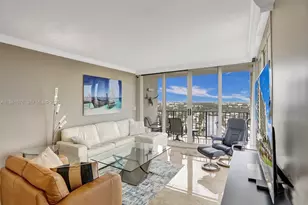 521 N Riverside Dr, Pompano Beach, FL 33062 - Photo 3