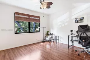 183 NE 6th Ct, Dania Beach, FL 33004 - Photo 25