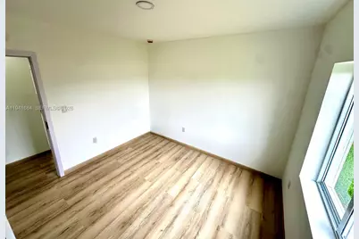 722 NW 6 Ct, Florida City, FL 33034 - Photo 13