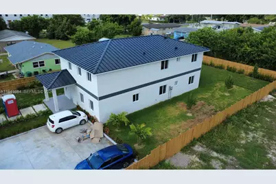 722 NW 6 Ct, Florida City, FL 33034 - Photo 5