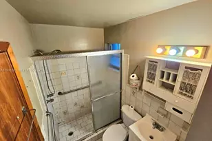 3015 SW 24th Ter, Miami, FL 33145 - Photo 15
