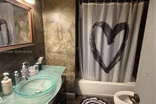 2780 NE 183rd St, Aventura, FL 33160 - Photo 23