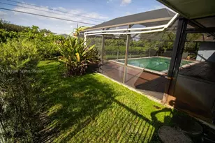 9041 SW 88th St, Miami, FL 33173 - Photo 15