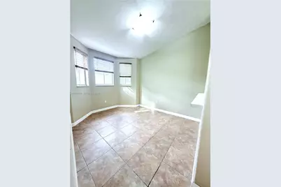 1656 SE 29th Ct #207, Homestead, FL 33035 - Photo 9