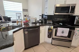 11702 SW 137th Pl, Miami, FL 33186 - Photo 11