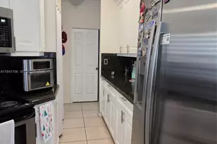 11702 SW 137th Pl, Miami, FL 33186 - Photo 9