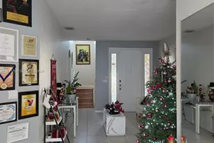 11702 SW 137th Pl, Miami, FL 33186 - Photo 3