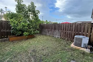 11381 SW 248th Ln, Homestead, FL 33032 - Photo 7