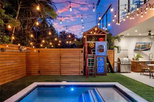 3222 Matilda St, Miami, FL 33133 - Photo 65