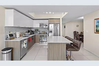 5252 NW 85th Ave #1110, Doral, FL 33166 - Photo 11