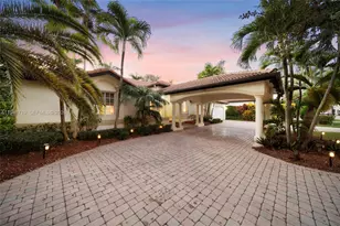 12530 SW 96th Ct, Miami, FL 33176 - Photo 7