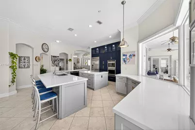 12530 SW 96th Ct, Miami, FL 33176 - Photo 17