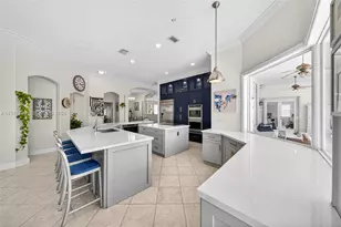 12530 SW 96th Ct, Miami, FL 33176 - Photo 17