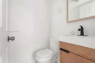 1683 NE 168th St, North Miami Beach, FL 33162 - Photo 13