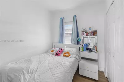 2811 SW 17th St, Miami, FL 33145 - Photo 23