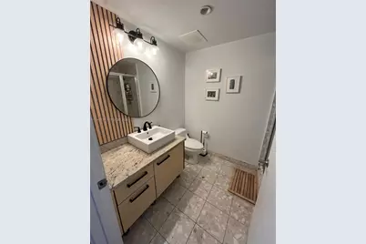 185 SW 7th St #2006, Miami, FL 33130 - Photo 7