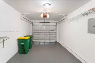 8431 NW 78th Ct, Tamarac, FL 33321 - Photo 31