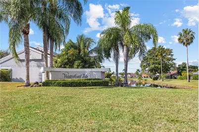 8431 NW 78th Ct, Tamarac, FL 33321 - Photo 37