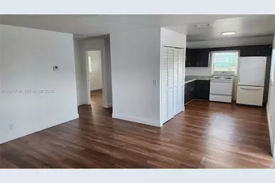 8690 Sunset Dr A, Palm Beach Gardens, FL 33410 - Photo 7