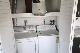 8690 Sunset Dr A, Palm Beach Gardens, FL 33410 - Photo 15