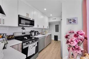 3520 SW 88th Pl, Miami, FL 33165 - Photo 5