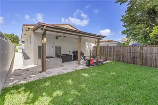 3520 SW 88th Pl, Miami, FL 33165 - Photo 21
