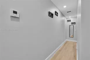 3520 SW 88th Pl, Miami, FL 33165 - Photo 9