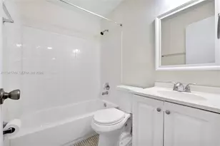 8400 SW 154th Cir Ct, Miami, FL 33193 - Photo 15