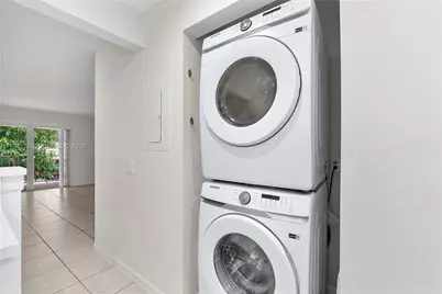 8400 SW 154th Cir Ct #725, Miami, FL 33193 - Photo 9