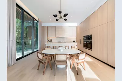 28 W Dilido Dr, Miami Beach, FL 33139 - Photo 9