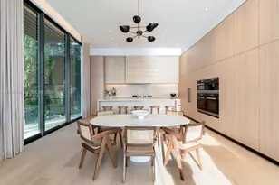 28 W Dilido Dr, Miami Beach, FL 33139 - Photo 9