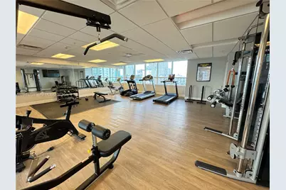 321 NE 26th St #615, Miami, FL 33137 - Photo 17