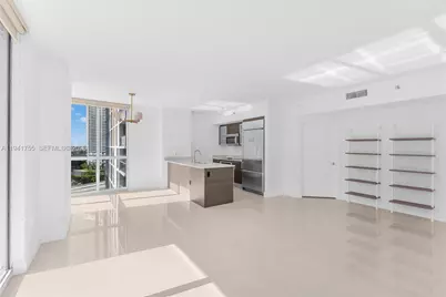 55 SE 6 St #1202, Miami, FL 33131 - Photo 7