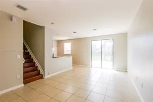 457 SE 37th Pl, Homestead, FL 33033 - Photo 5