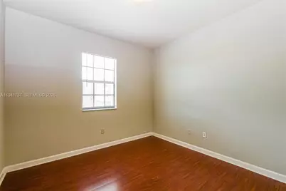 457 SE 37th Pl, Homestead, FL 33033 - Photo 11