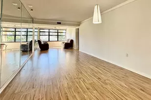 3511 Village Blvd, West Palm Beach, FL 33409 - Photo 5