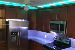 6855 Abbott Ave, Miami Beach, FL 33141 - Photo 23