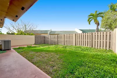 11959 SW 110th St Cir S, Miami, FL 33186 - Photo 11