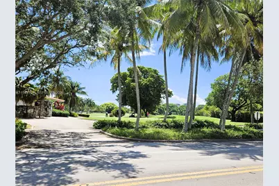 104 Santander Ave, Coral Gables, FL 33134 - Photo 41