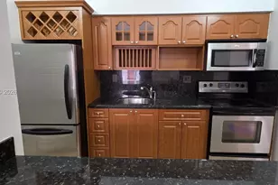 7420 W 20th Ave, Hialeah, FL 33016 - Photo 5