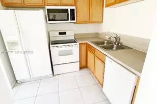 5230 Palmbrooke Cir, West Palm Beach, FL 33417 - Photo 3