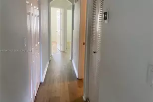 8933 NW 107 Ct, Doral, FL 33178 - Photo 7