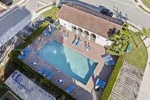 8633 NW 112th Pl, Doral, FL 33178 - Photo 29