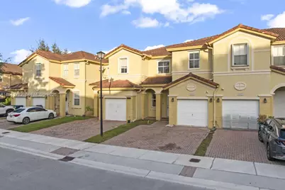 8633 NW 112th Pl, Doral, FL 33178 - Photo 33