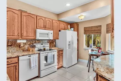 12573 NW 56th Dr, Coral Springs, FL 33076 - Photo 25