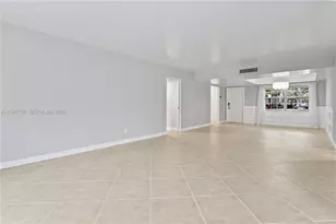 4007 N Cypress Dr, Pompano Beach, FL 33069 - Photo 9